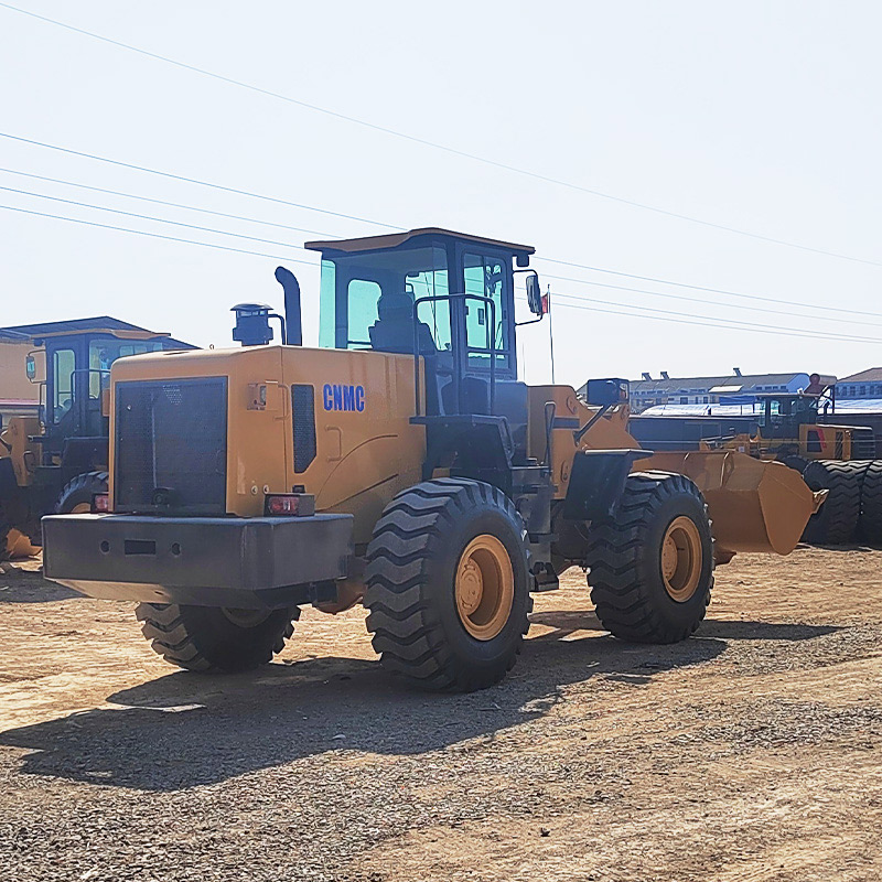 Miniładowarka kołowa Premium o mocy 241 kW z silnikiem Diesla