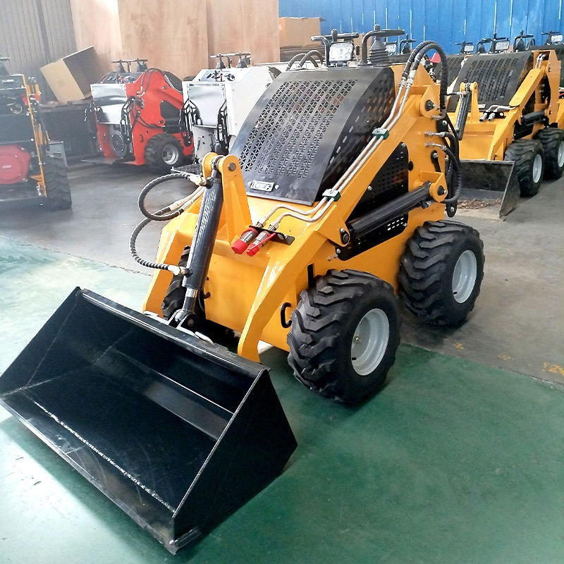 Небольшой мини-дизельный 0,8-тонный колесный погрузчик с бортовым поворотом