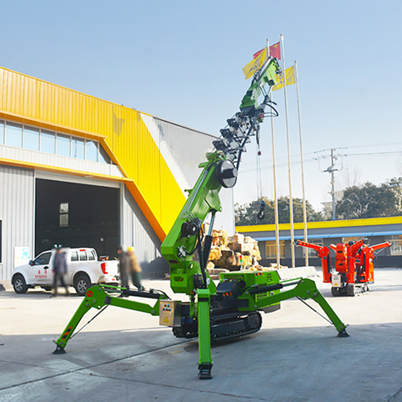 Компактный гусеничный телескопический кран-манипулятор с дистанционным управлением