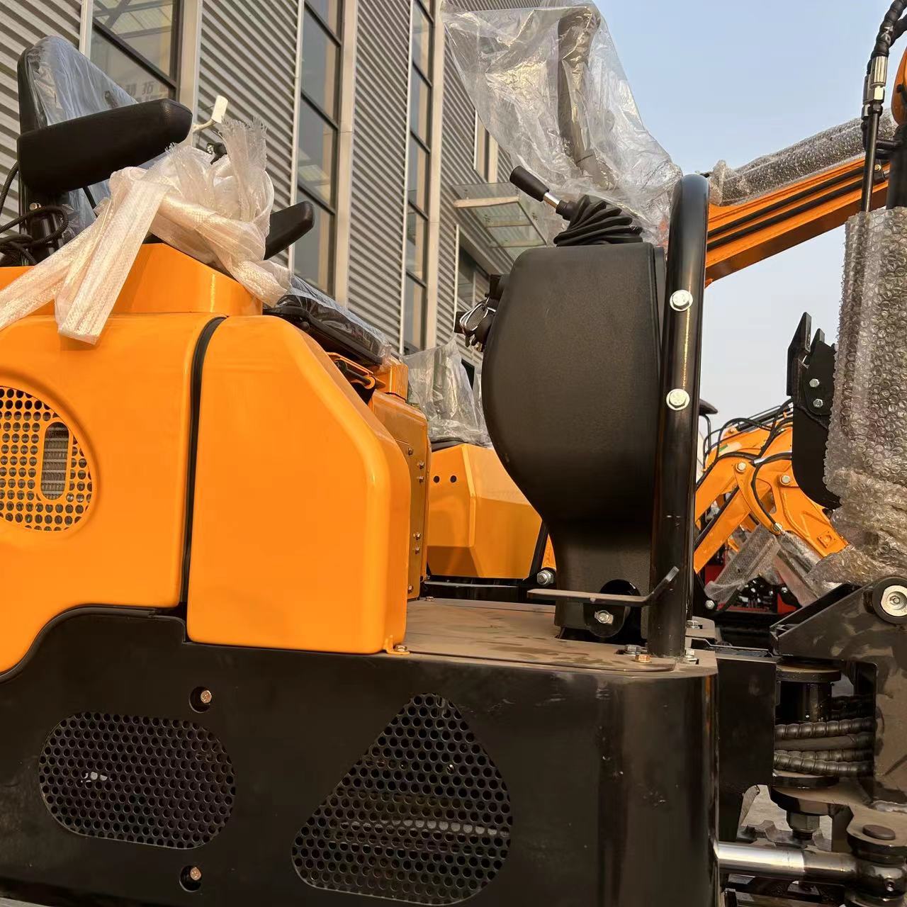 Hydrauliczna minikoparka gąsienicowa Pompa hydrauliczna Minikoparka