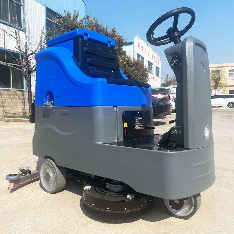 Автоматическая поломоечная машина для мытья полов